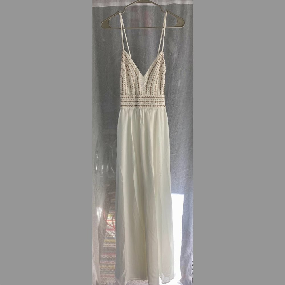 Lulu's M White Beaded Maxi Dress